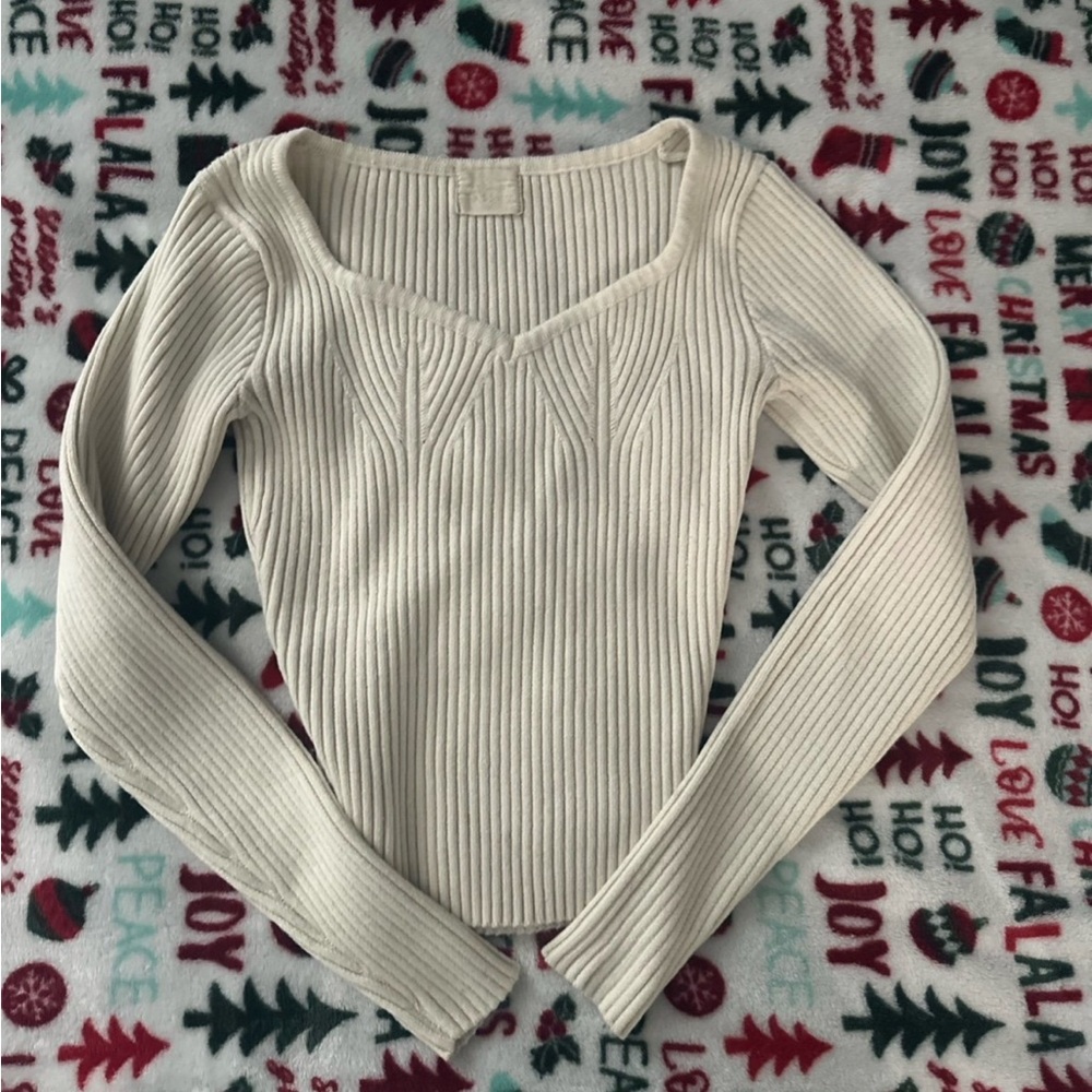 Chic Cream Sweetheart Neckline Women's Sweater